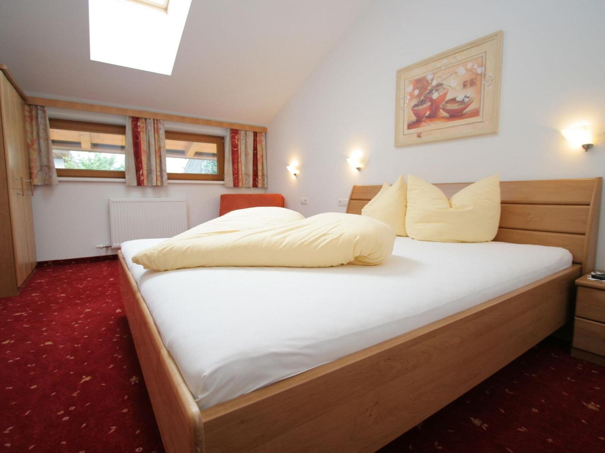 Spacious Holiday Flat Close To The Ski Area Uderns Kültér fotó